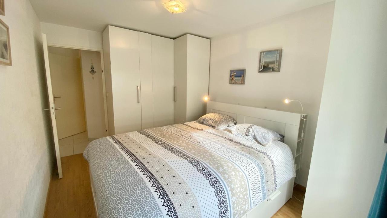 Superbe Apt Cosy, 50M De La Plage, 4 Pers, Vue Cote Mer فورت ماهون بلاج المظهر الخارجي الصورة