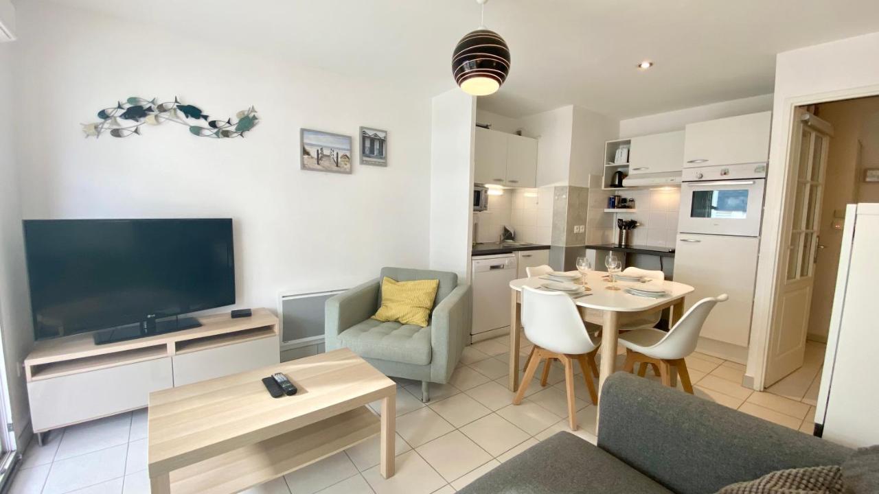 Superbe Apt Cosy, 50M De La Plage, 4 Pers, Vue Cote Mer فورت ماهون بلاج المظهر الخارجي الصورة