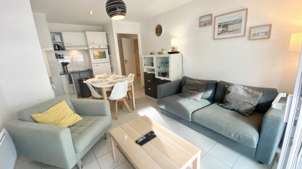 Superbe Apt Cosy, 50M De La Plage, 4 Pers, Vue Cote Mer فورت ماهون بلاج المظهر الخارجي الصورة